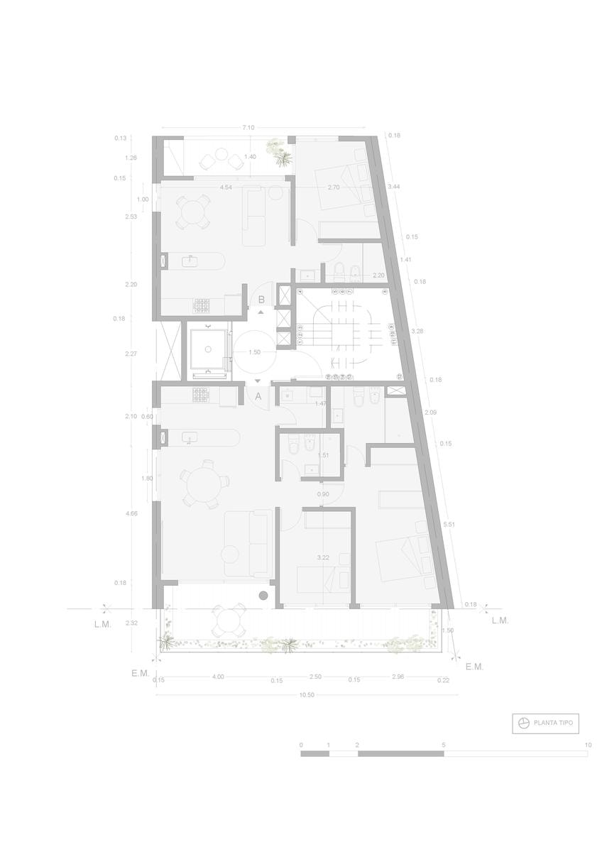Plano 6 de 8 — Edificio en Ricchieri y Catamarca