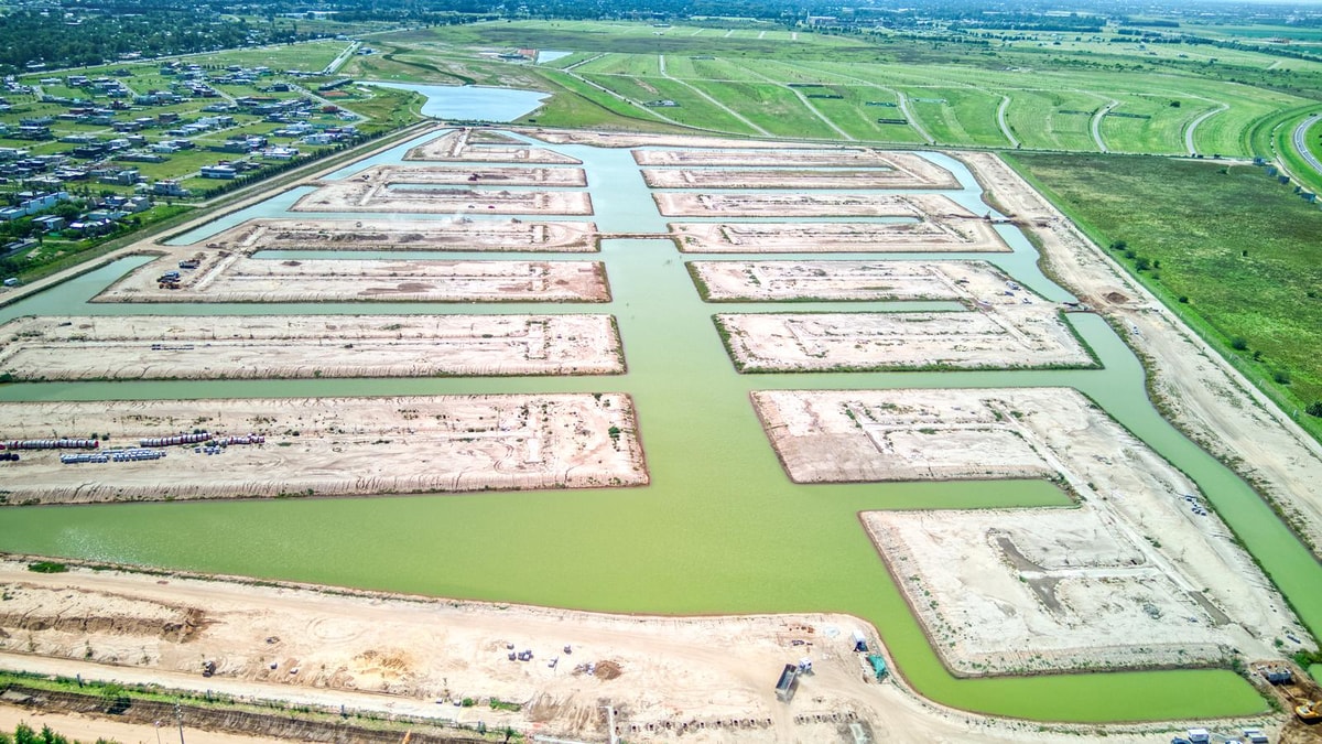 Oportunidad lotes de preventa en Aguada Lakes — foto 1 de 9